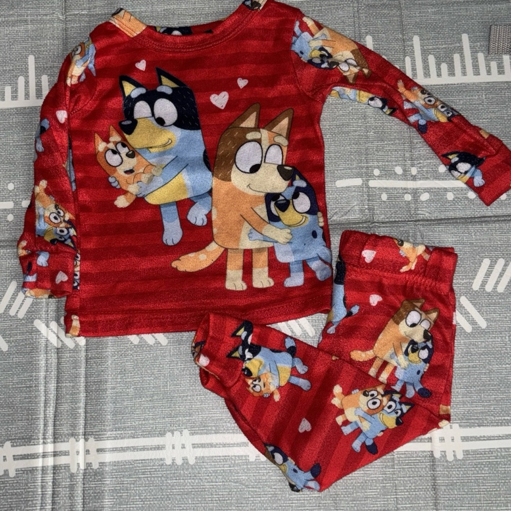 Adorable Cartoon Print Kids Pajama Set - Red